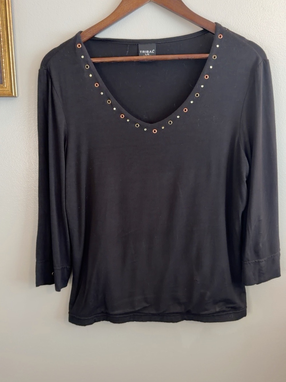 Tribal Black Grommet Studded Scoop Neck 3/4 Sleeve Stretch Top L - Picture 5 of 9
